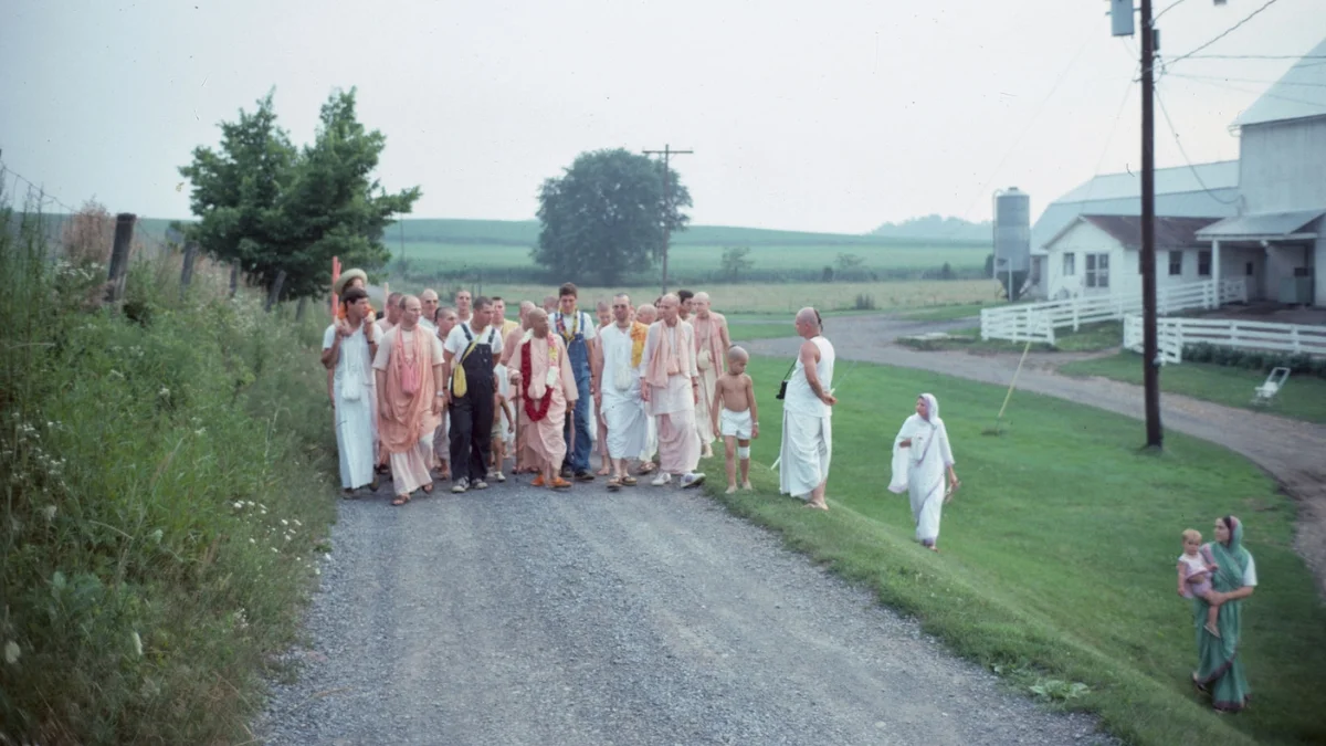 Farm Communities and Simple Living